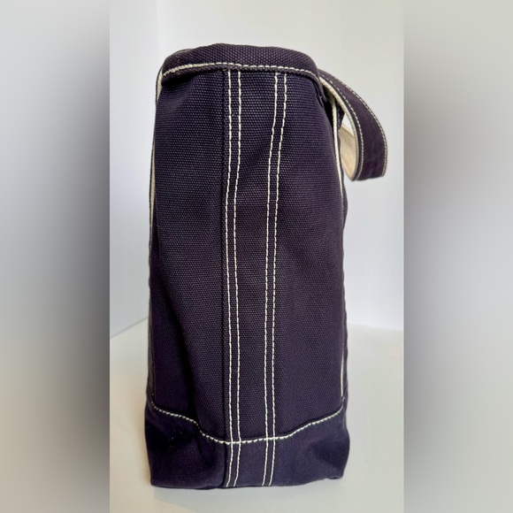Lands' End Navy Blue Canvas Tote Bag with Embroidered Apple Teacher Gift - Picture 6 of 9